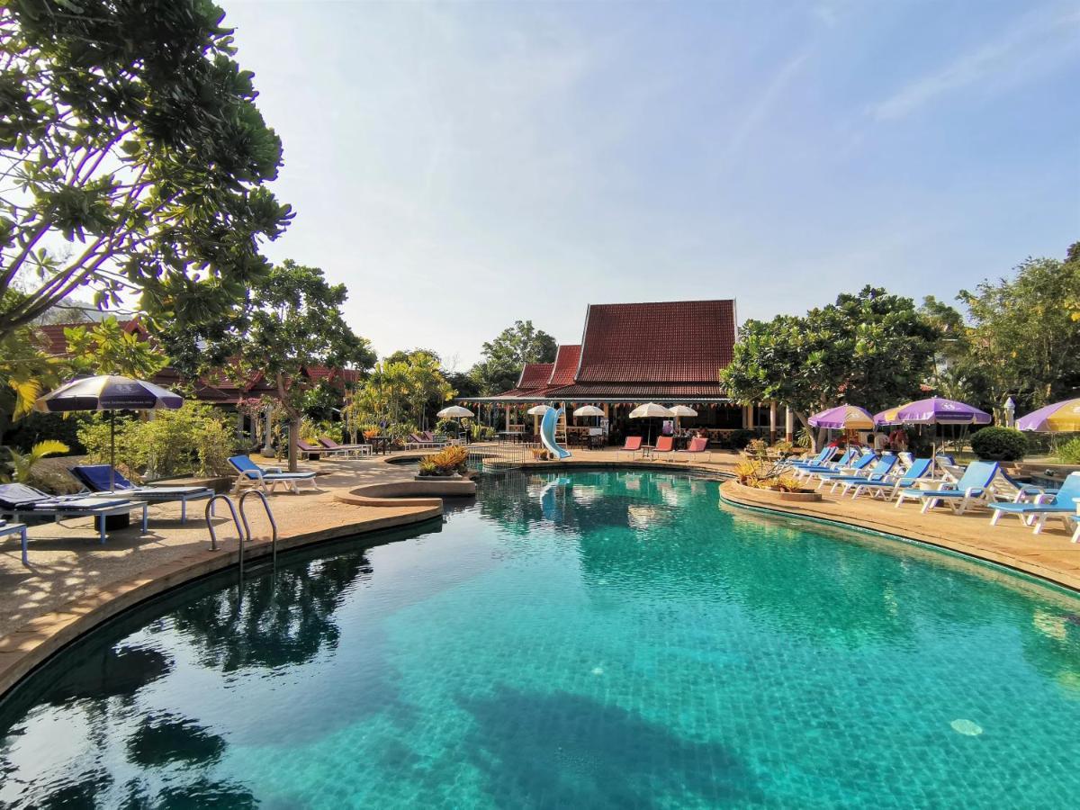 Holiday Villa, Lanta Koh Lanta Exterior photo