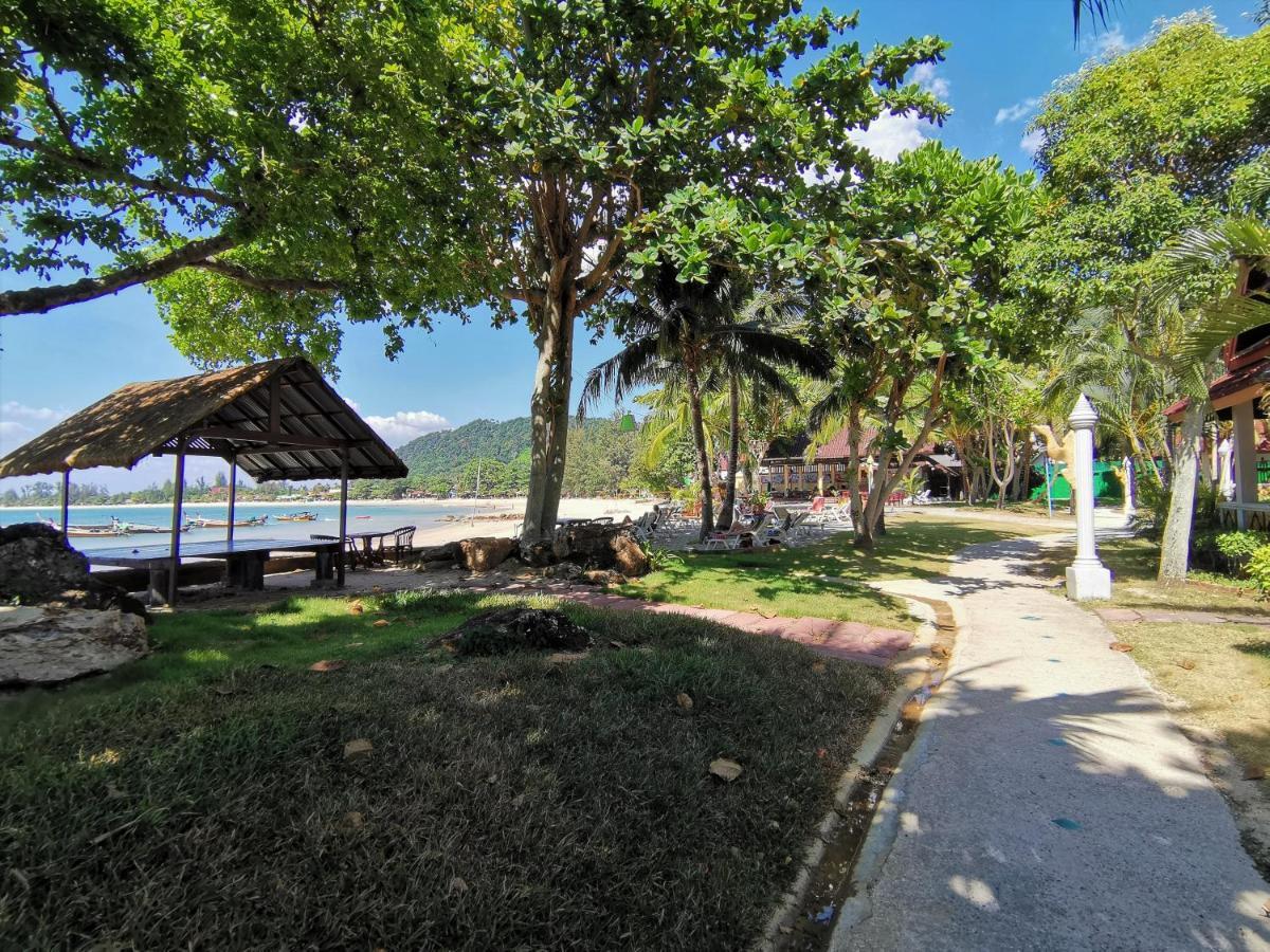 Holiday Villa, Lanta Koh Lanta Exterior photo