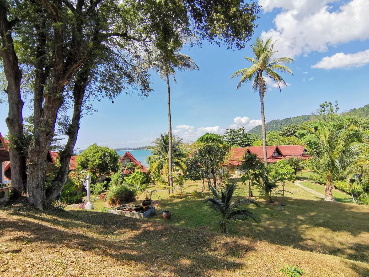 Holiday Villa, Lanta Koh Lanta Exterior photo
